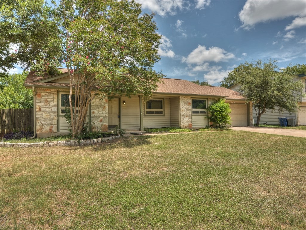 12100 Mosley Milwood Laurie Flood Realtor Austin TX