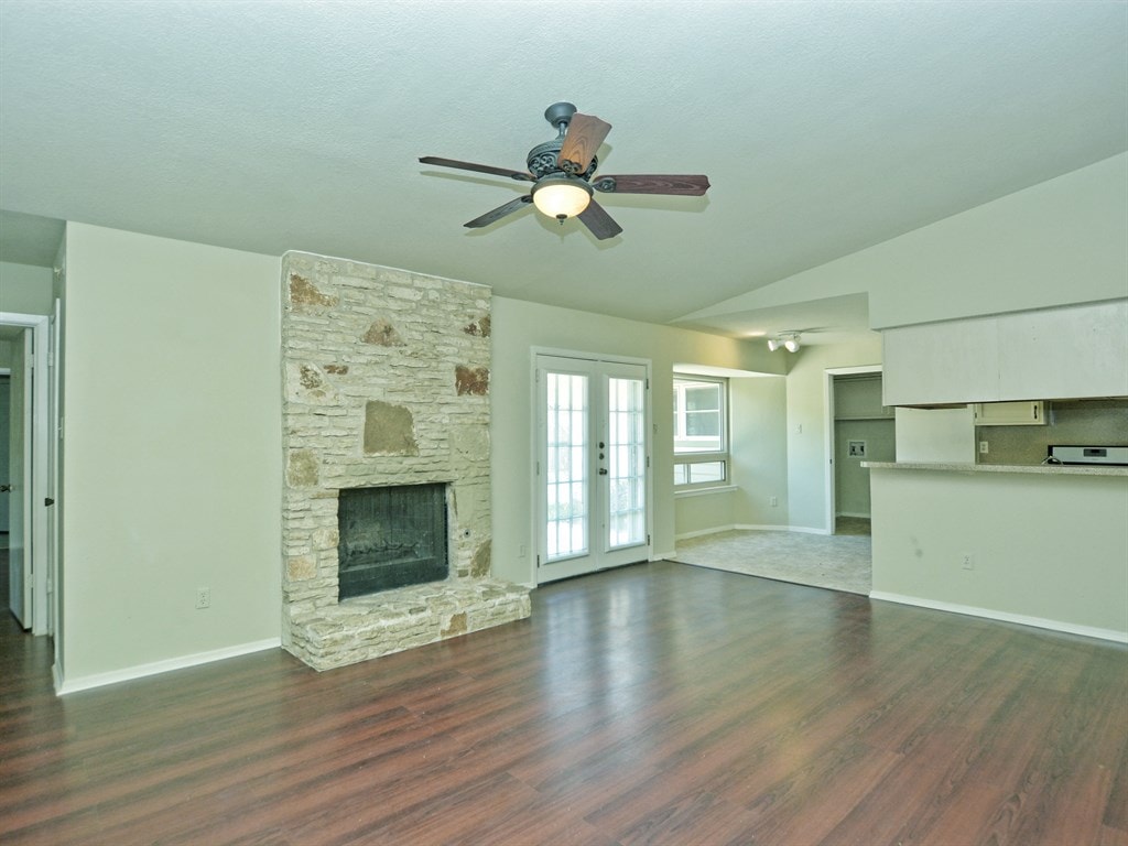 12100 Mosley Milwood Laurie Flood Realtor Austin TX