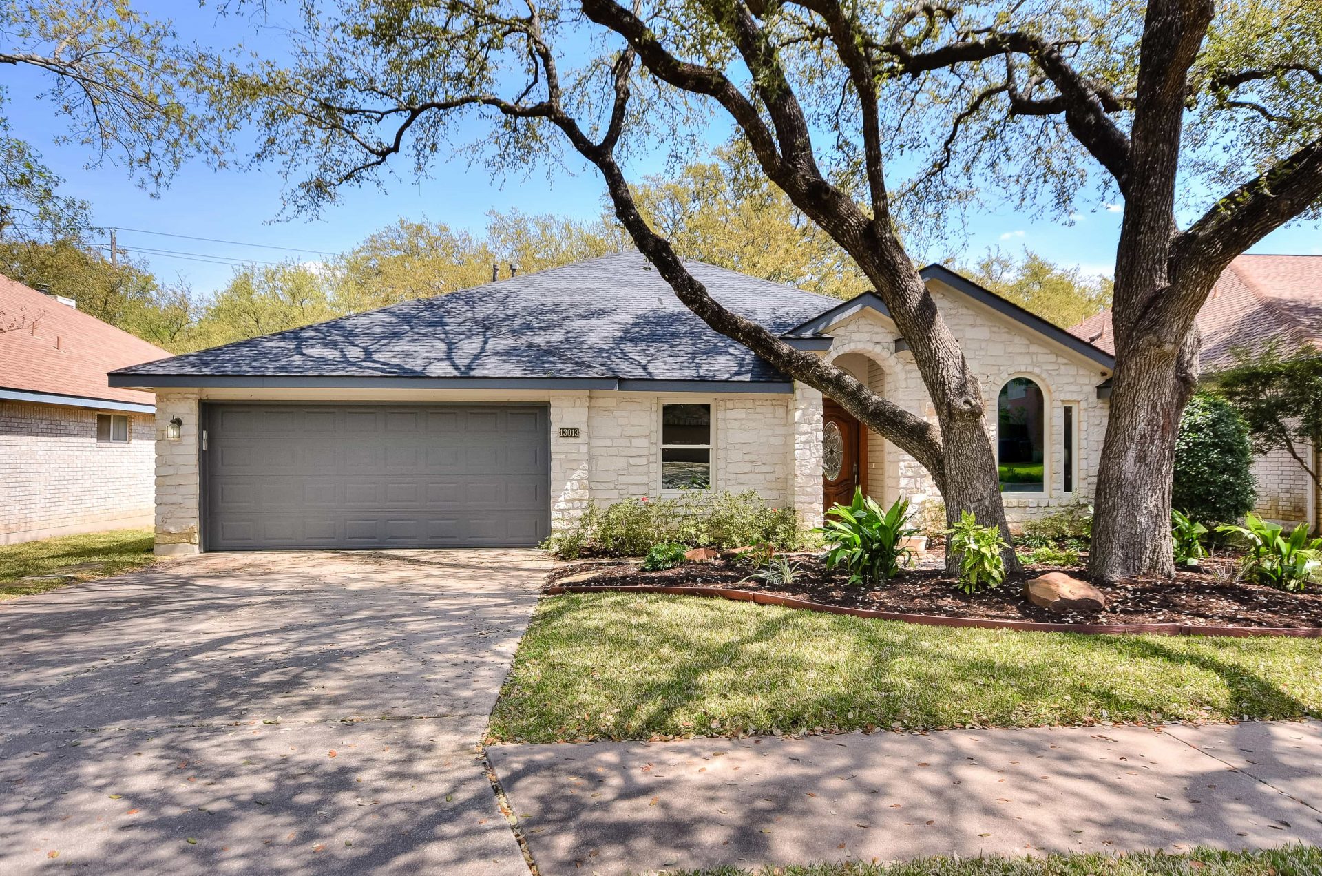 13013 Partridge Bend Hunters Chase Laurie Flood Realtor Austin TX