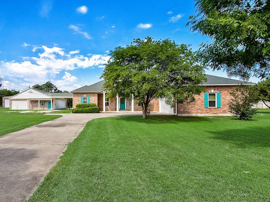 217 Breakaway Cedar Park Laurie Flood Realtor Austin TX