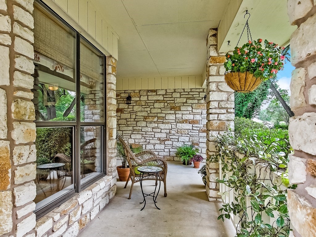 10711 Keystone Spicewood Estates Laurie Flood Realtor Austin TX