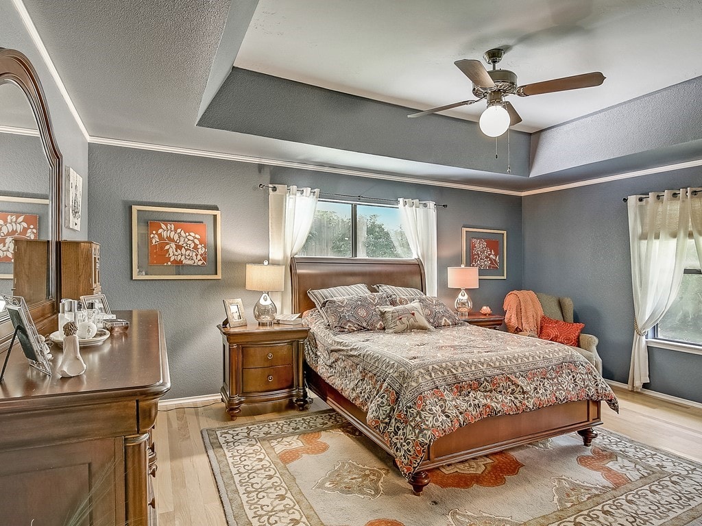 10711 Keystone Spicewood Estates Laurie Flood Realtor Austin TX