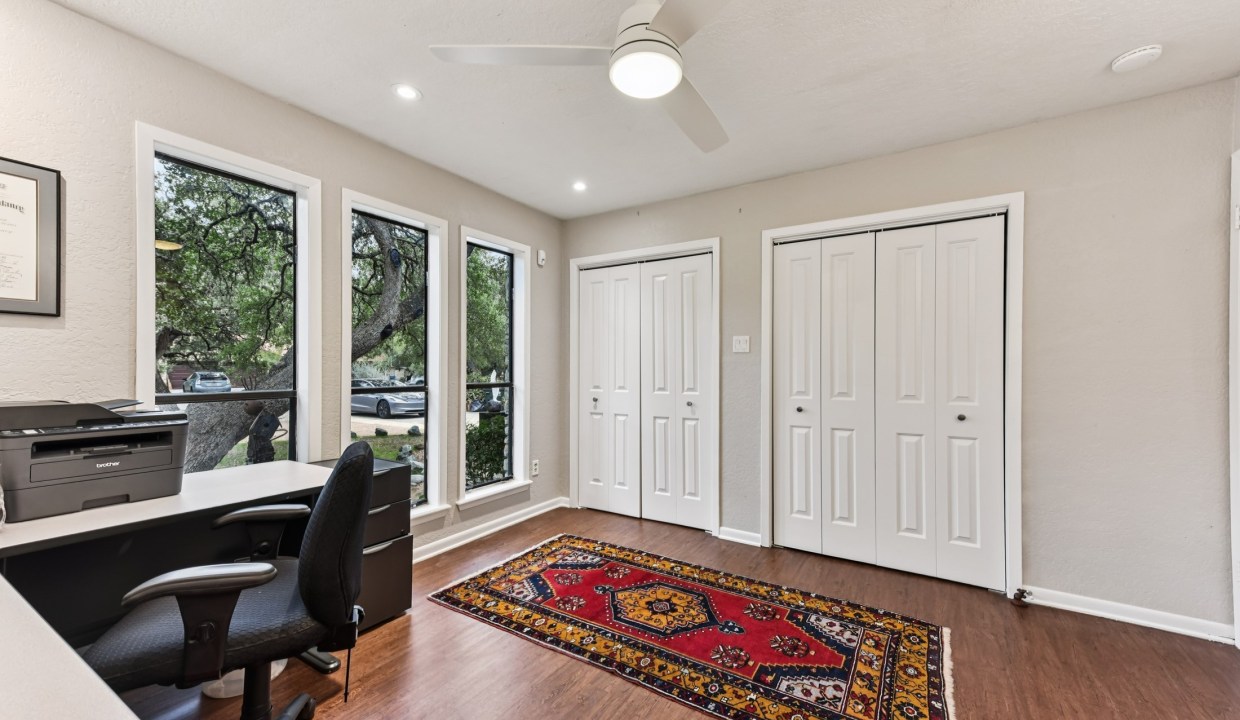 013_Downstairs Bedroom