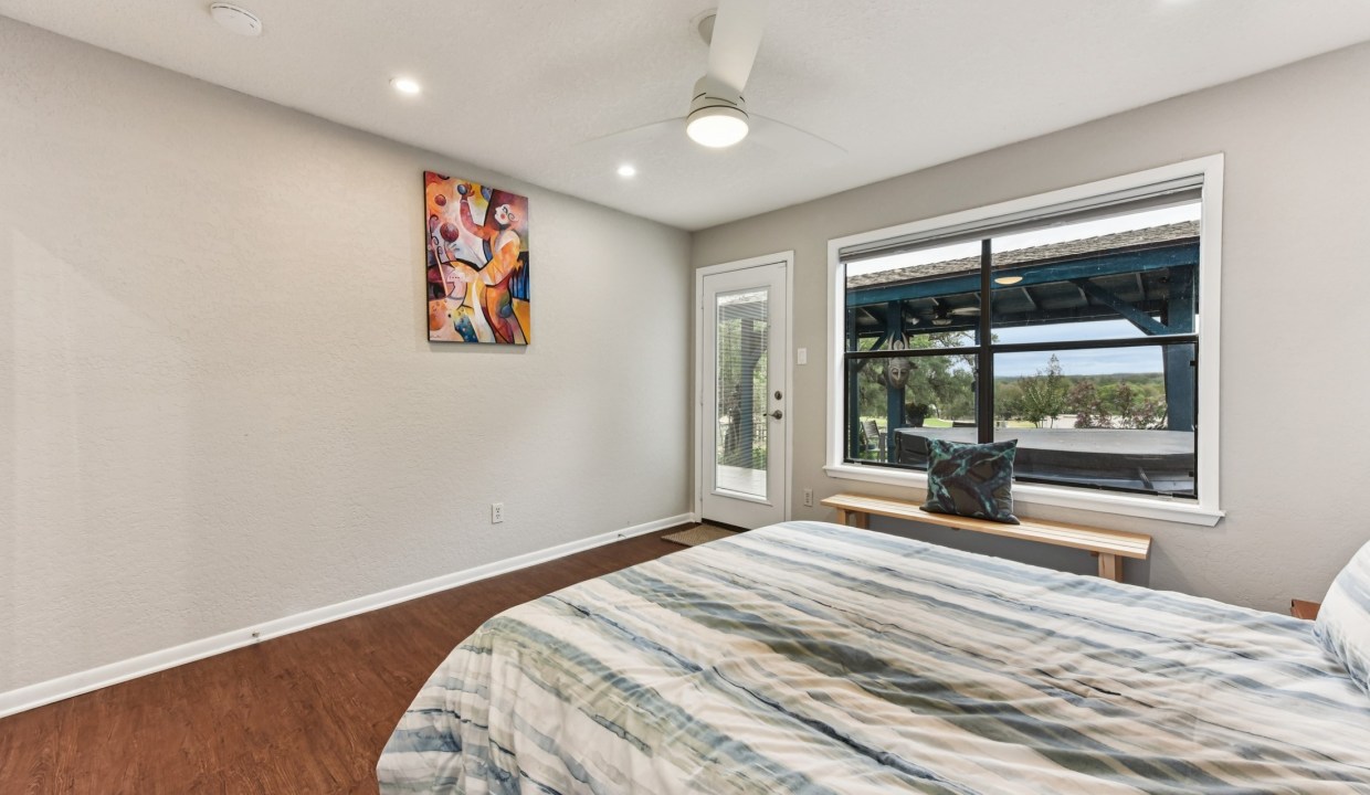 015_2nd Downstairs Bedroom