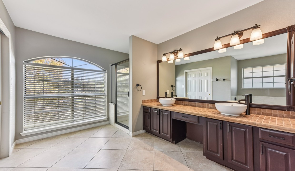 016_Primary Bathroom