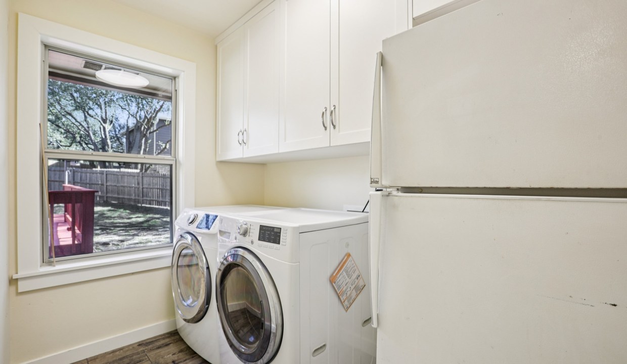 027_Laundry Room