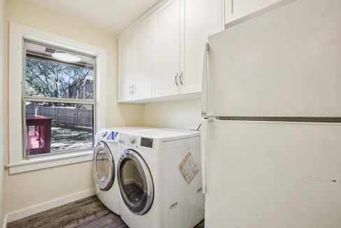 027_Laundry Room